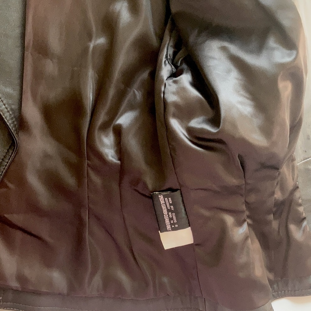 Chocolate Brown Leather Belted Jacket - Picture 16 of 16